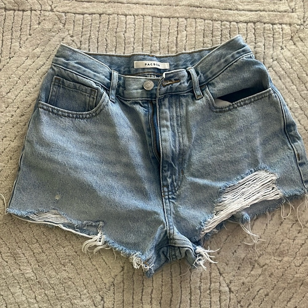 PacSun Vintage High Rise Denim Shorts Size 26